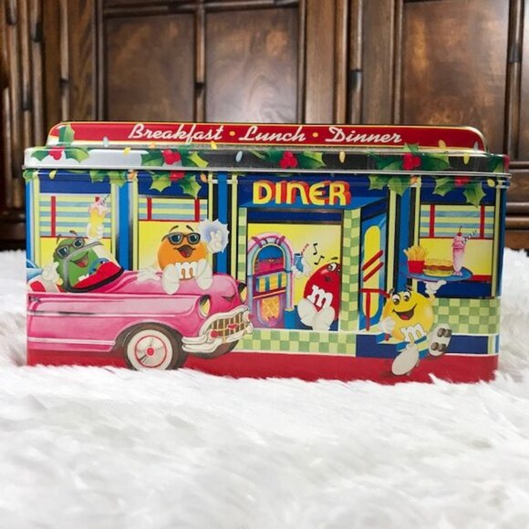 Vintage M&M's Peanut Limited Edition Collectible Christmas Village Series Tin - Picture 2 of 11